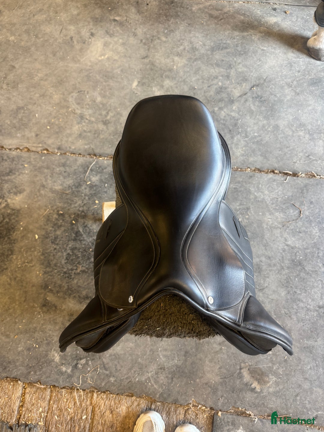 Sadlar hästutrustning till salu: Premier equine hoppsadel i Gävle - Annons 2