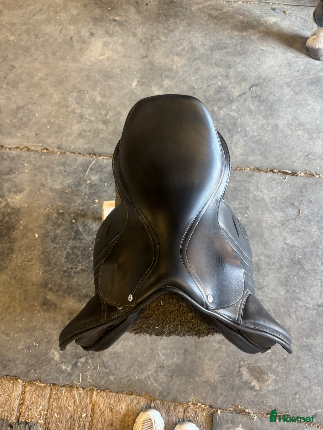 Sadlar hästutrustning till salu: Premier equine hoppsadel i Gävle - Annons 2