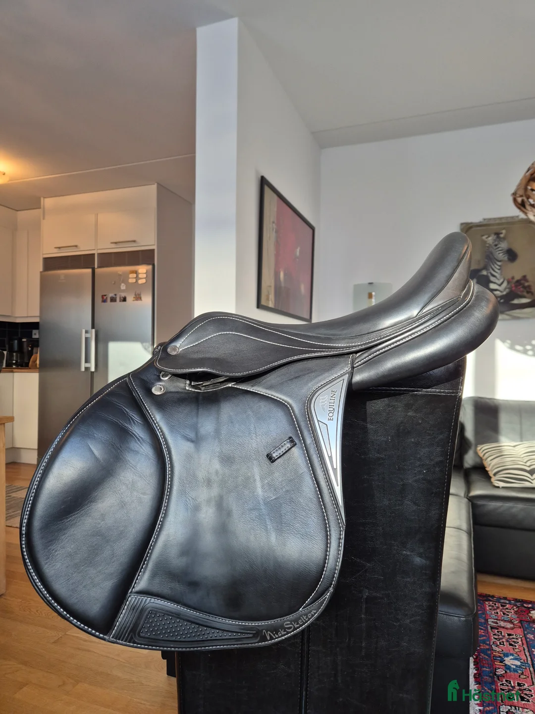 Sadlar hästutrustning till salu: Hoppsadel Equiline i nyskick i Uppsala - Annons 1