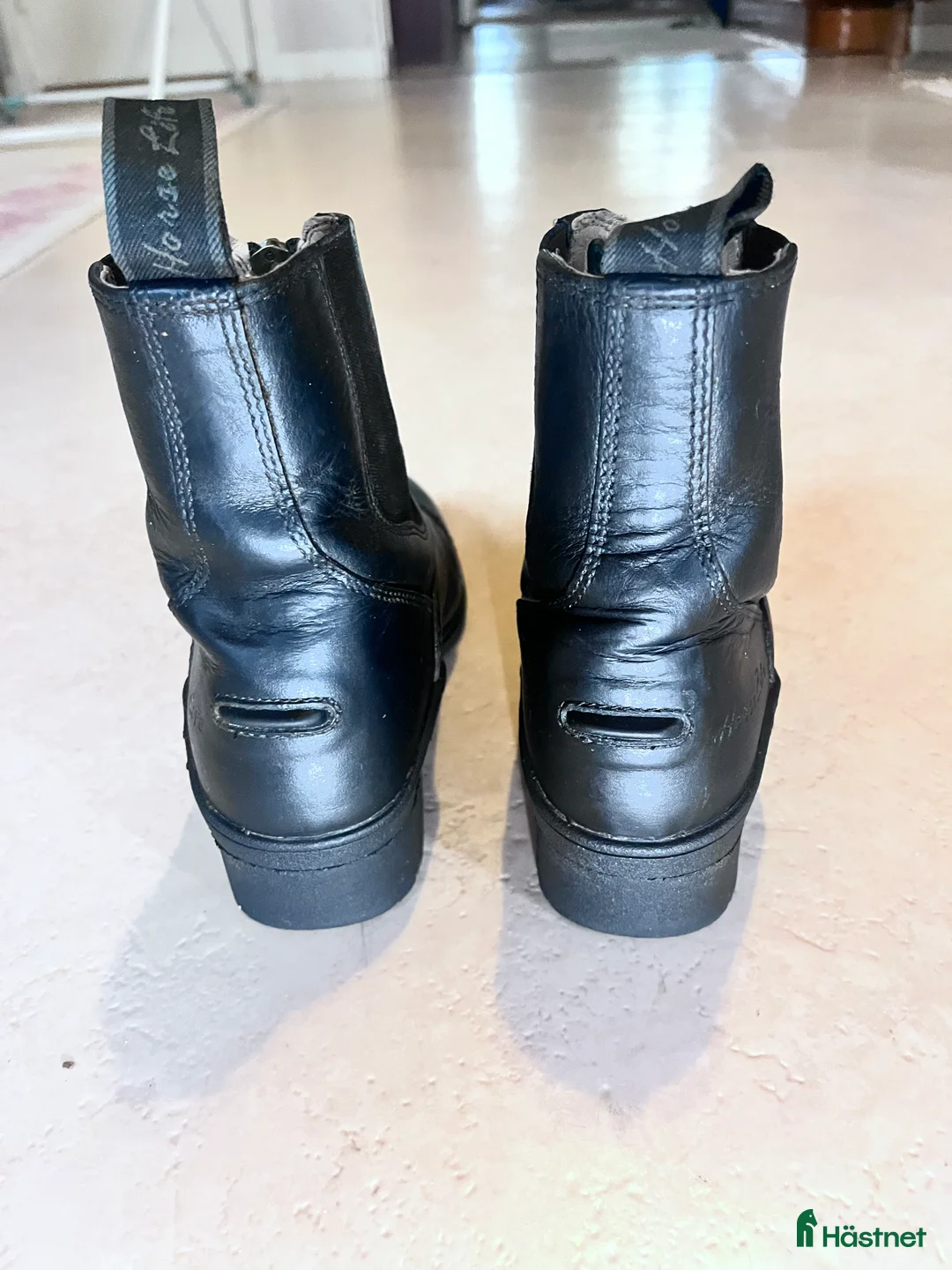 Ridstövlar ryttarutrustning till salu: Ridskor, äkta läder i Nygård - Annons 4