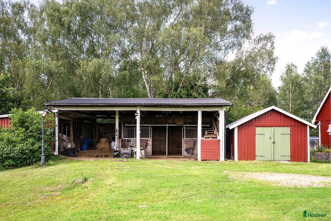  hästgårdar till salu: Hästgård utanför Ljungbyhed i Ljungbyhed - Annons 6