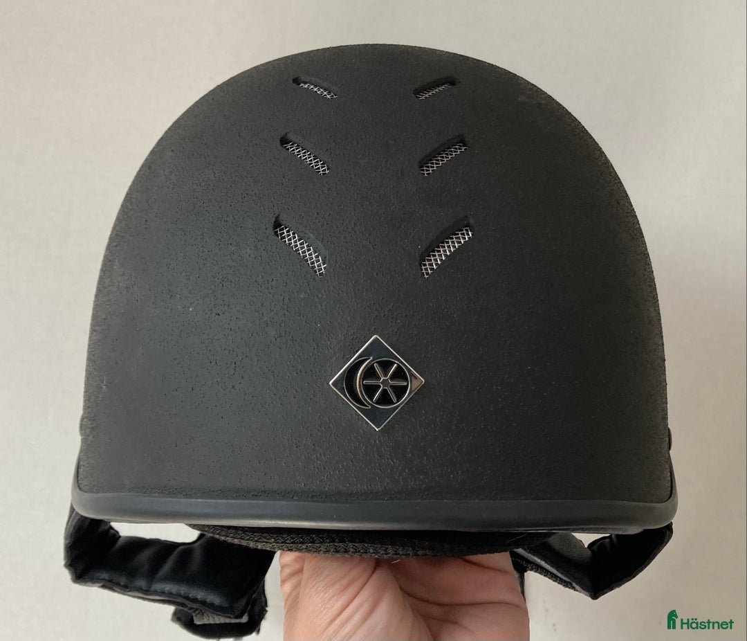 Hjälmar ryttarutrustning till salu: Terränghjälm Charles Owen Mips  i Vallentuna - Annons 3