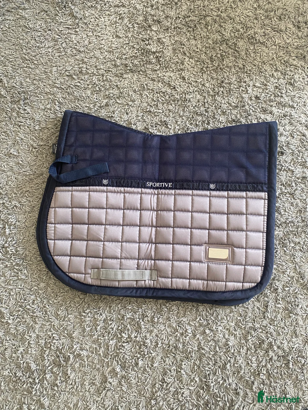 Schabrak & Vojlockar hästutrustning till salu: ES schabrak full i Slite - Annons 1