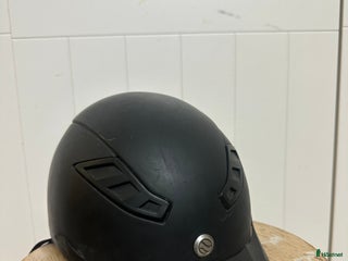 Hjälmar ryttarutrustning till salu: Back on Track MIPS hjälm i Västerås - Annons 2