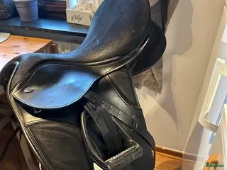Sadlar hästutrustning Jätte fin sadel Komplett m tillbehör, ny skick! - Annons 7