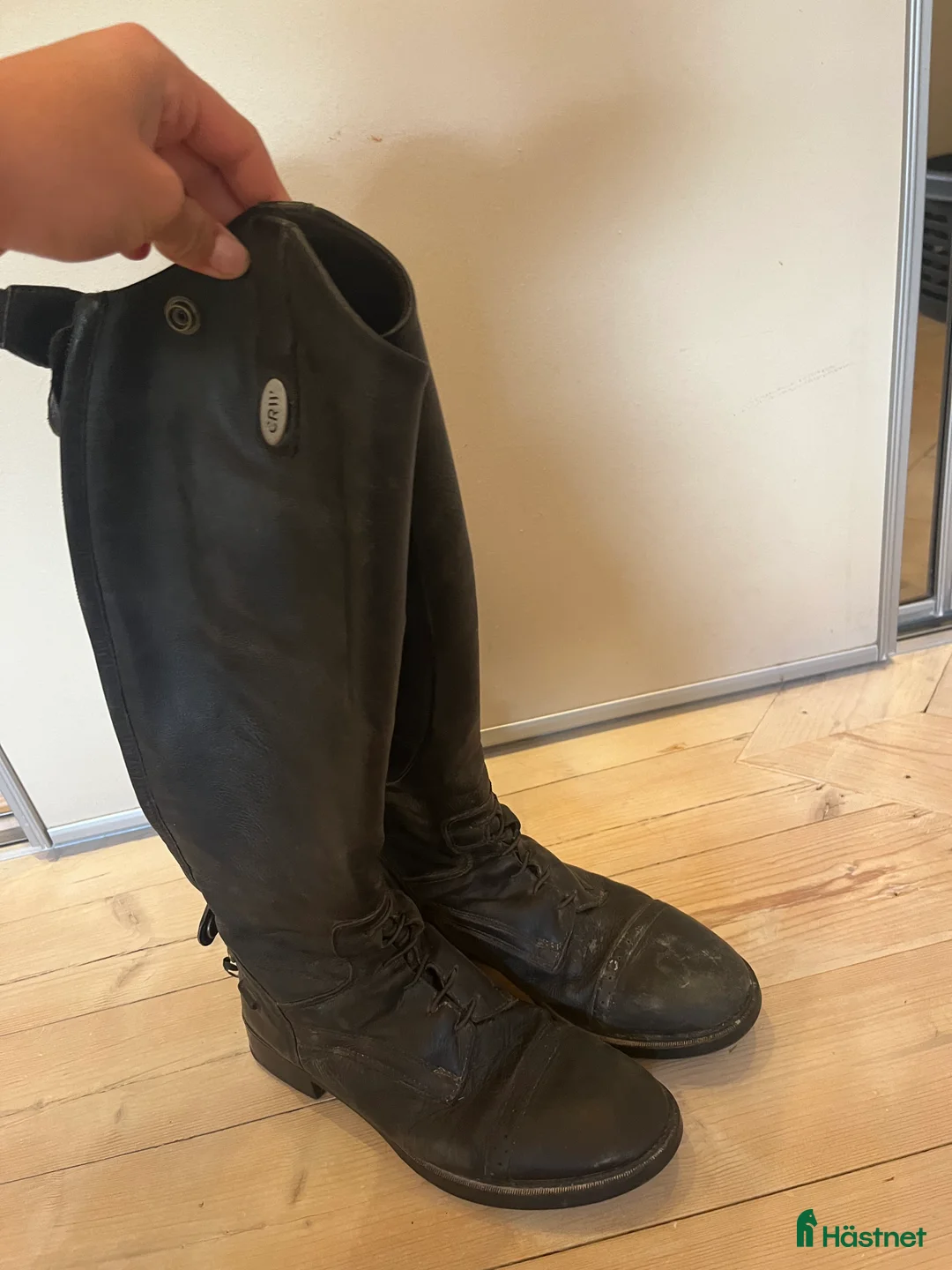 Ridstövlar ryttarutrustning till salu: Fina CRW stövlar🌟 i Gemla - Annons 1