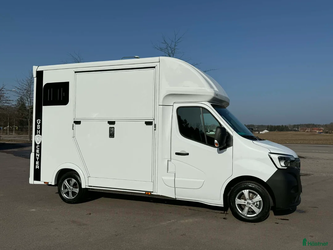 Hästlastbilar  fordon & transport till salu: NORDIC HORSE 3 *LASTVIKT 1200KG* - Annons 2