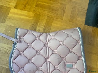 Schabrak & Vojlockar hästutrustning till salu: ES schabrak i Farsta - Annons 14