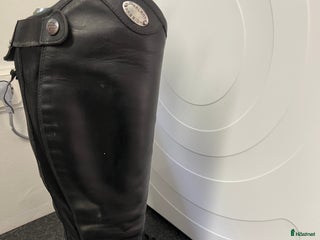 Ridstövlar ryttarutrustning till salu i Söderköping - Annons 1