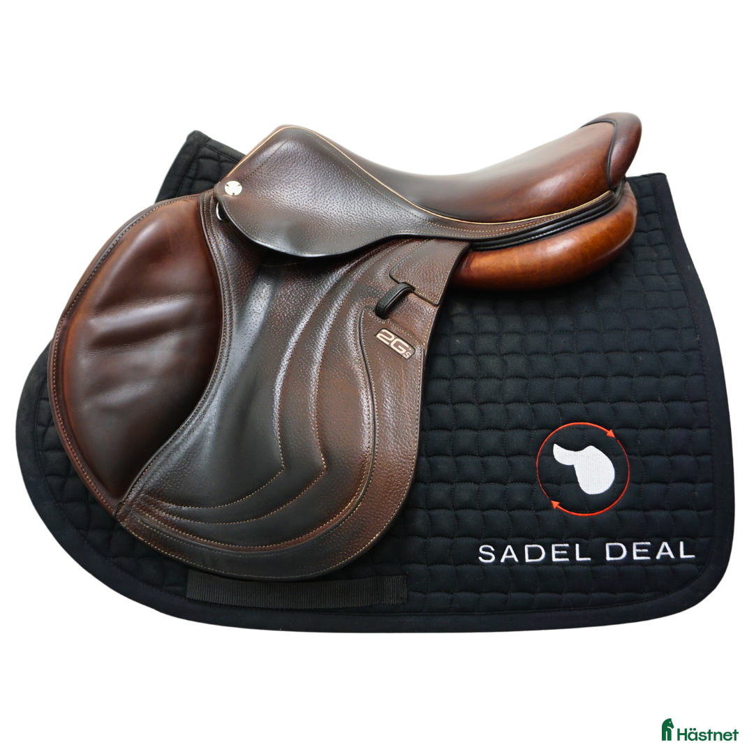 Sadlar hästutrustning CWD 2Gs Mademoiselle 17,5" - Annons 14