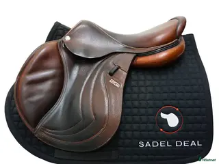 Sadlar hästutrustning CWD 2Gs Mademoiselle 17,5" - Annons 14