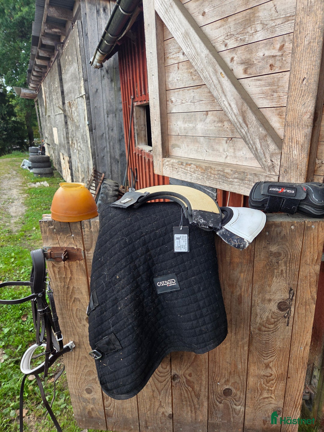 Övrig utrustning övrig utrustning till salu: Stallrensning i Kallinge - Annons 2