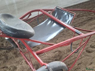 Travvagnar trav till salu: Träningssulky med sele QH i Mjöhult - Annons 3