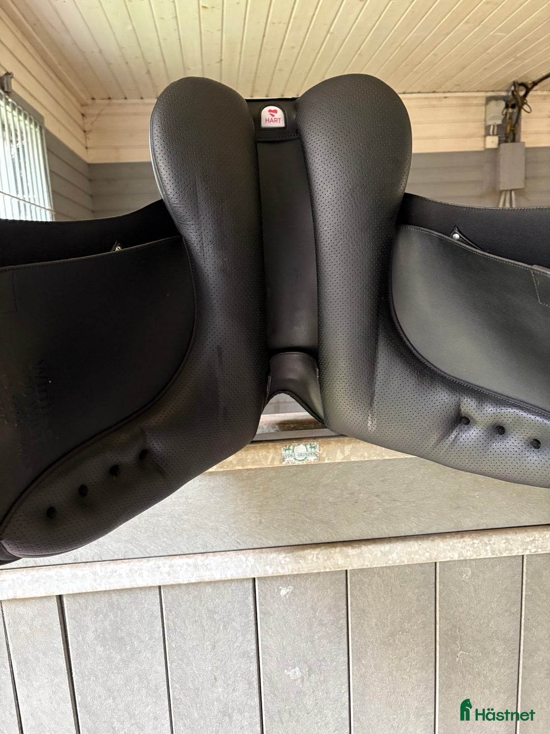 Sadlar hästutrustning till salu: Wintec 500 wide dressyrsadel i Rörvik - Annons 5