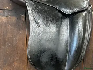 Sadlar hästutrustning Childeric DI - Annons 2