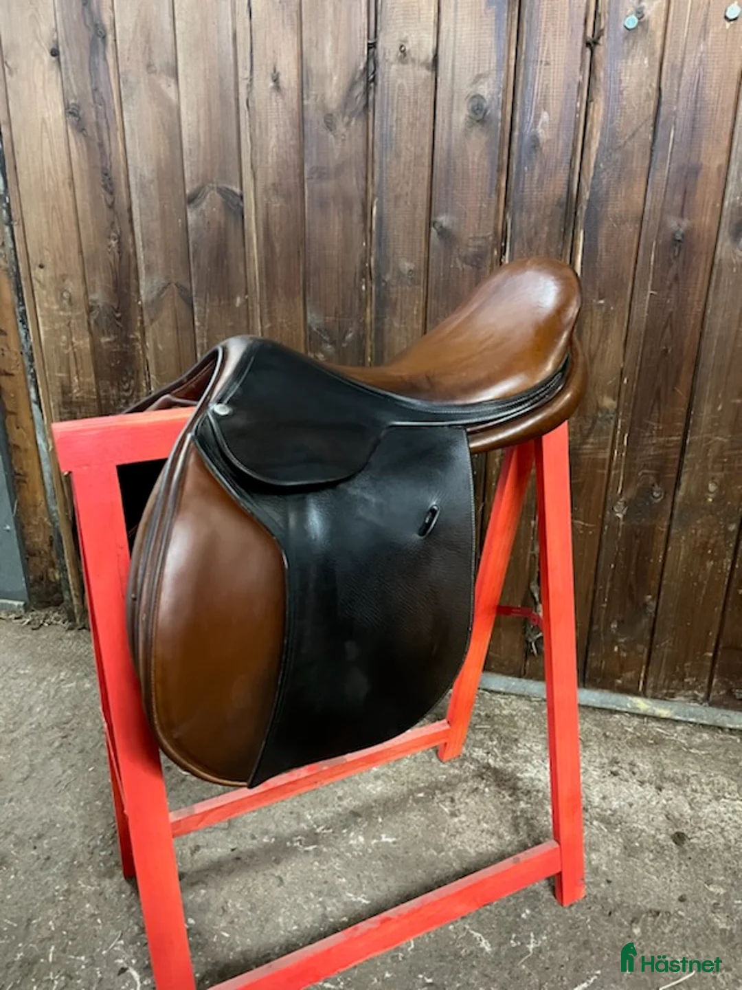 Sadlar hästutrustning till salu: Butet C 17,5” - Annons 1