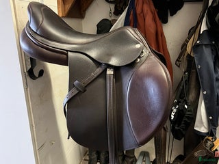 Sadlar hästutrustning till salu: Som ny kemnevall comfy i Djurmo - Annons 1