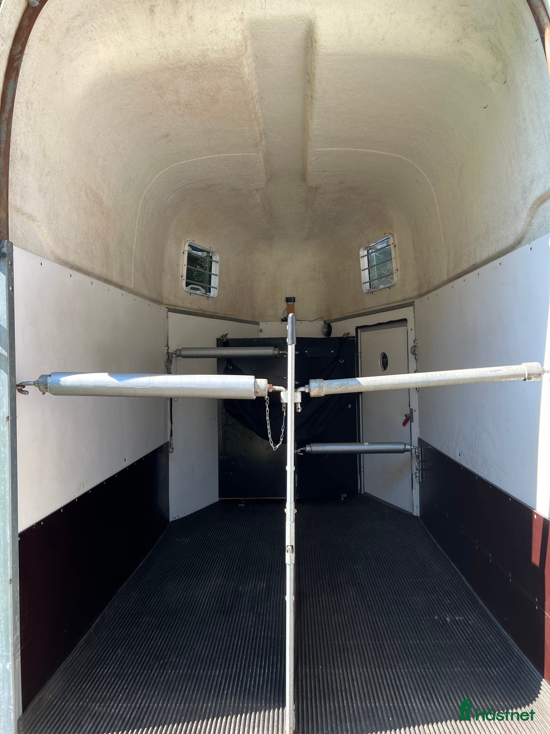 Hästtransporter  fordon & transport till salu: Gaupen Classic XL i Hortlax - Bild 6