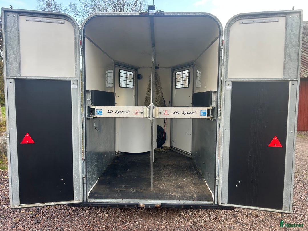 Hästtransporter  fordon & transport till salu: Fautras Provan Premium  i Mullsjö - Annons 6