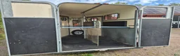 Hästtransporter  fordon & transport till salu: Fautras Provan i Ytterby - Annons 4