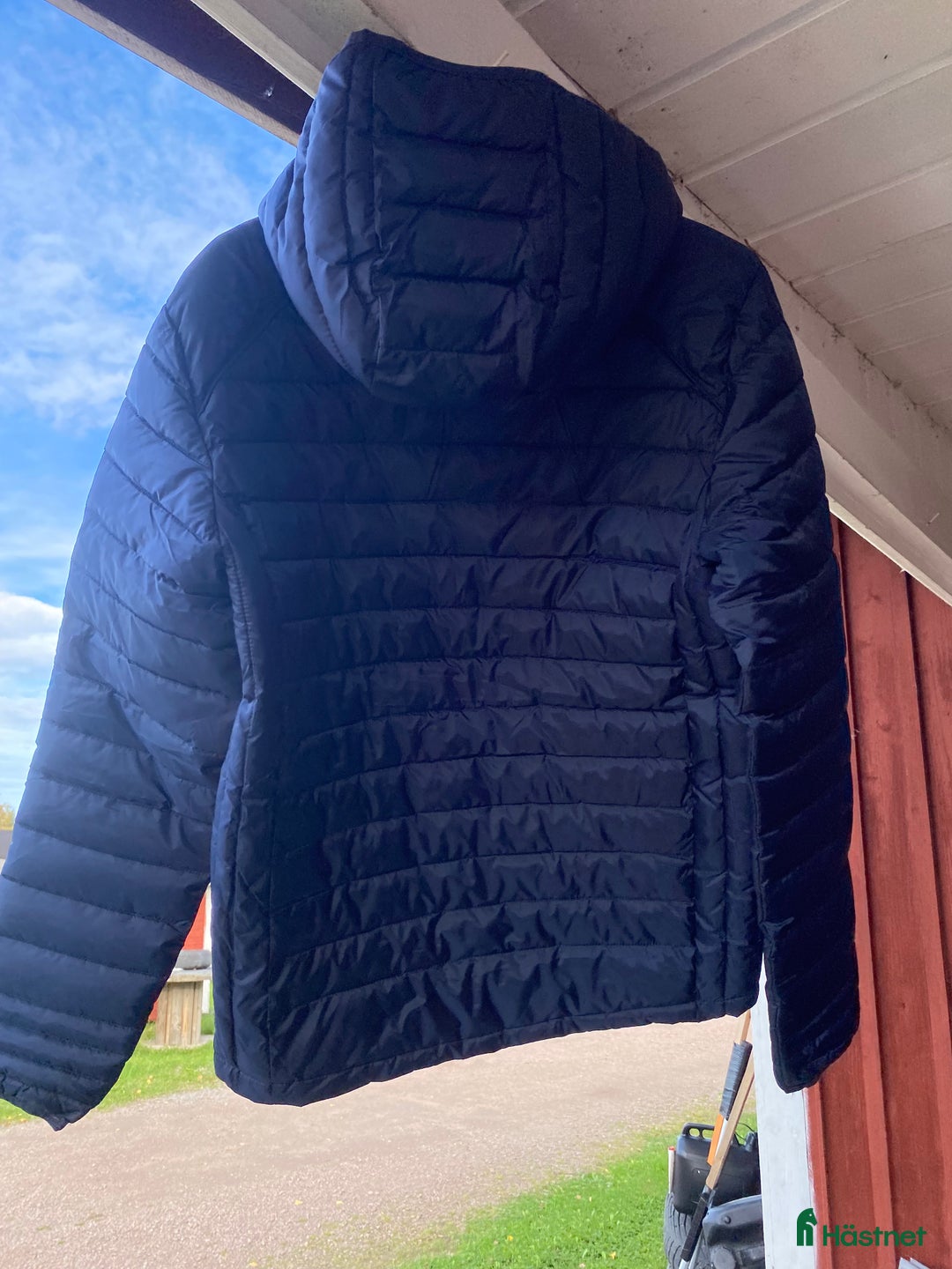 Jackor & Kavajer ryttarutrustning till salu: Svenska ridsportförbundets lättviktsjacka   i Bollnäs - Annons 2