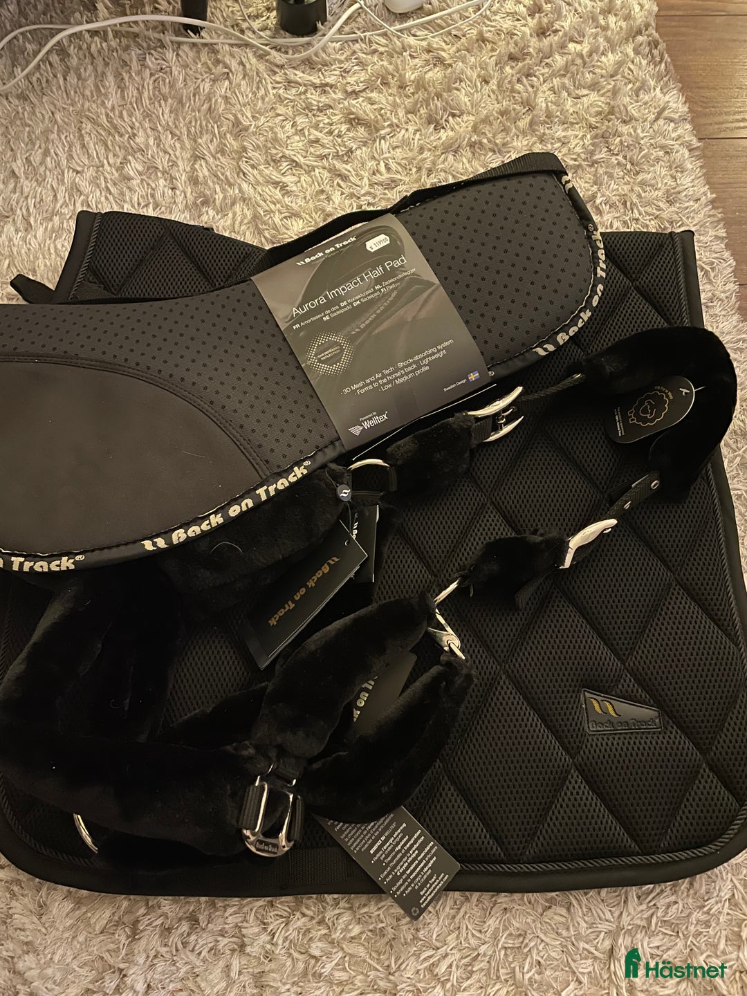 Schabrak & Vojlockar hästutrustning till salu: BoT schabrak, pad och grimma i Fagersta - Annons 1