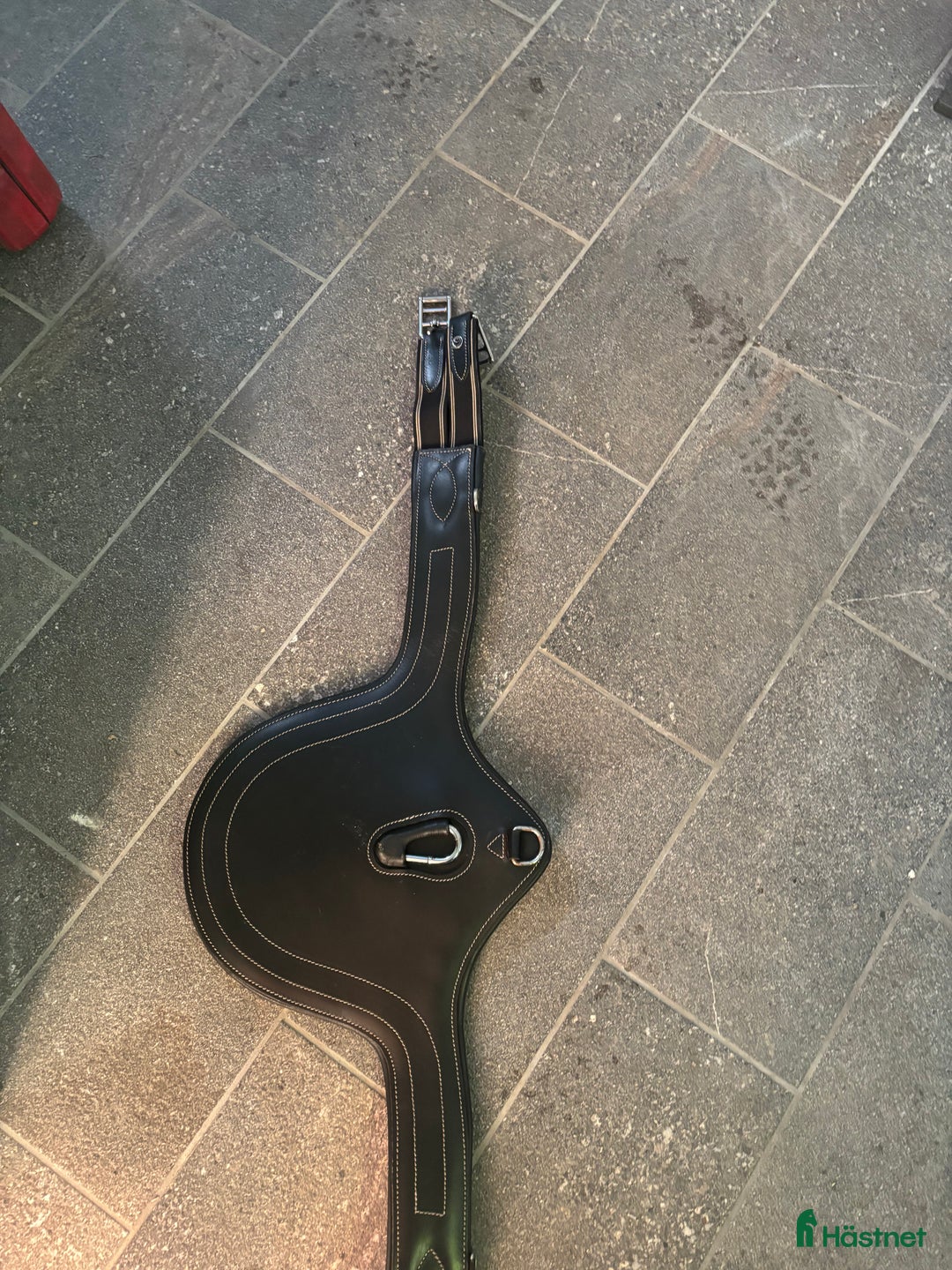 Sadeltillbehör hästutrustning till salu: Svart sadelgjord Fairfield 120cm i Lessebo - Annons 1