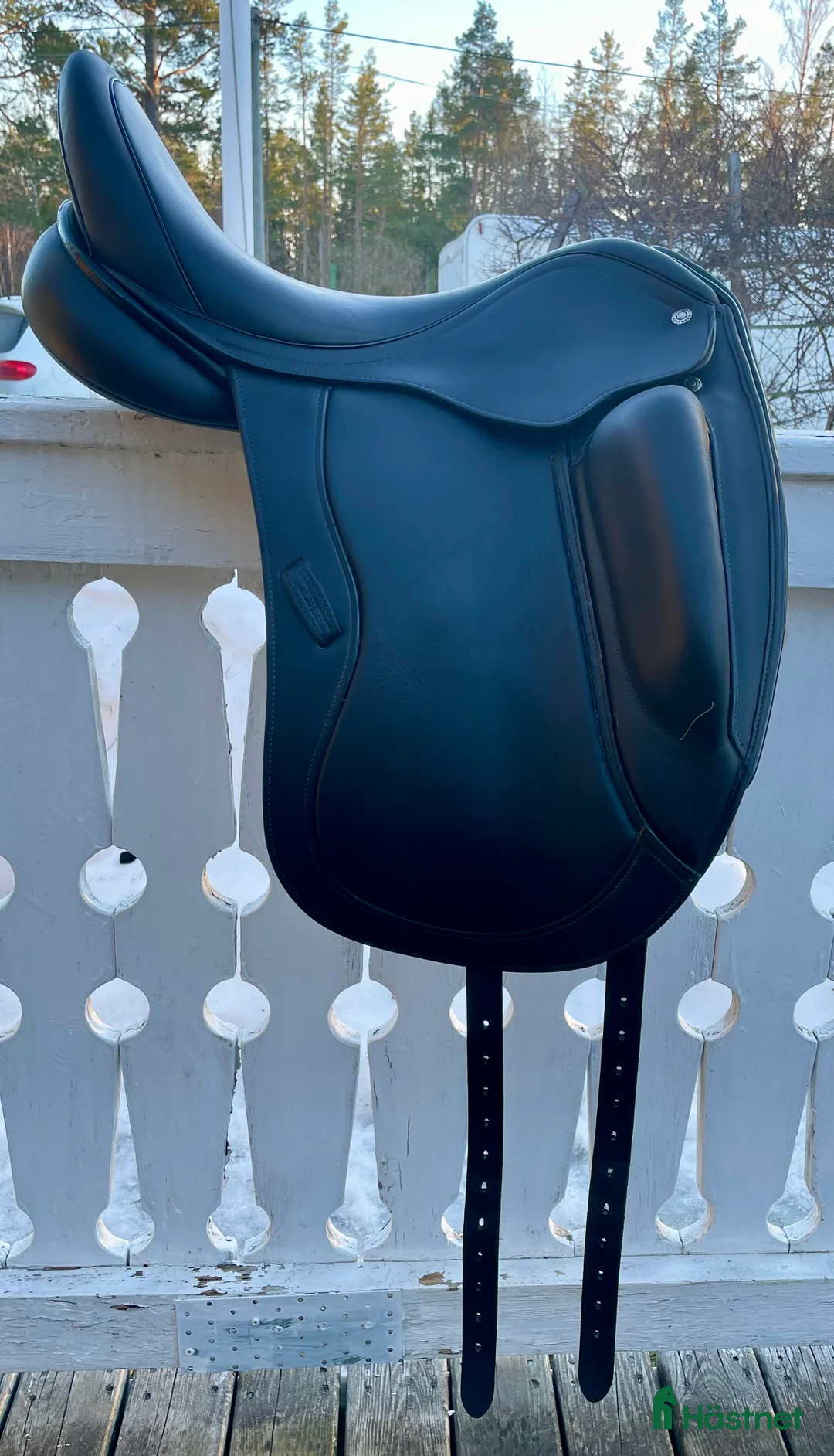 Sadlar hästutrustning till salu: Skönaste sadeln i Alnö - Annons 2