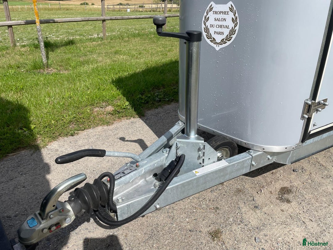 Hästtransporter  fordon & transport till salu: Fautras JMS demovagn 20% rabatt i Sorunda - Bild 9