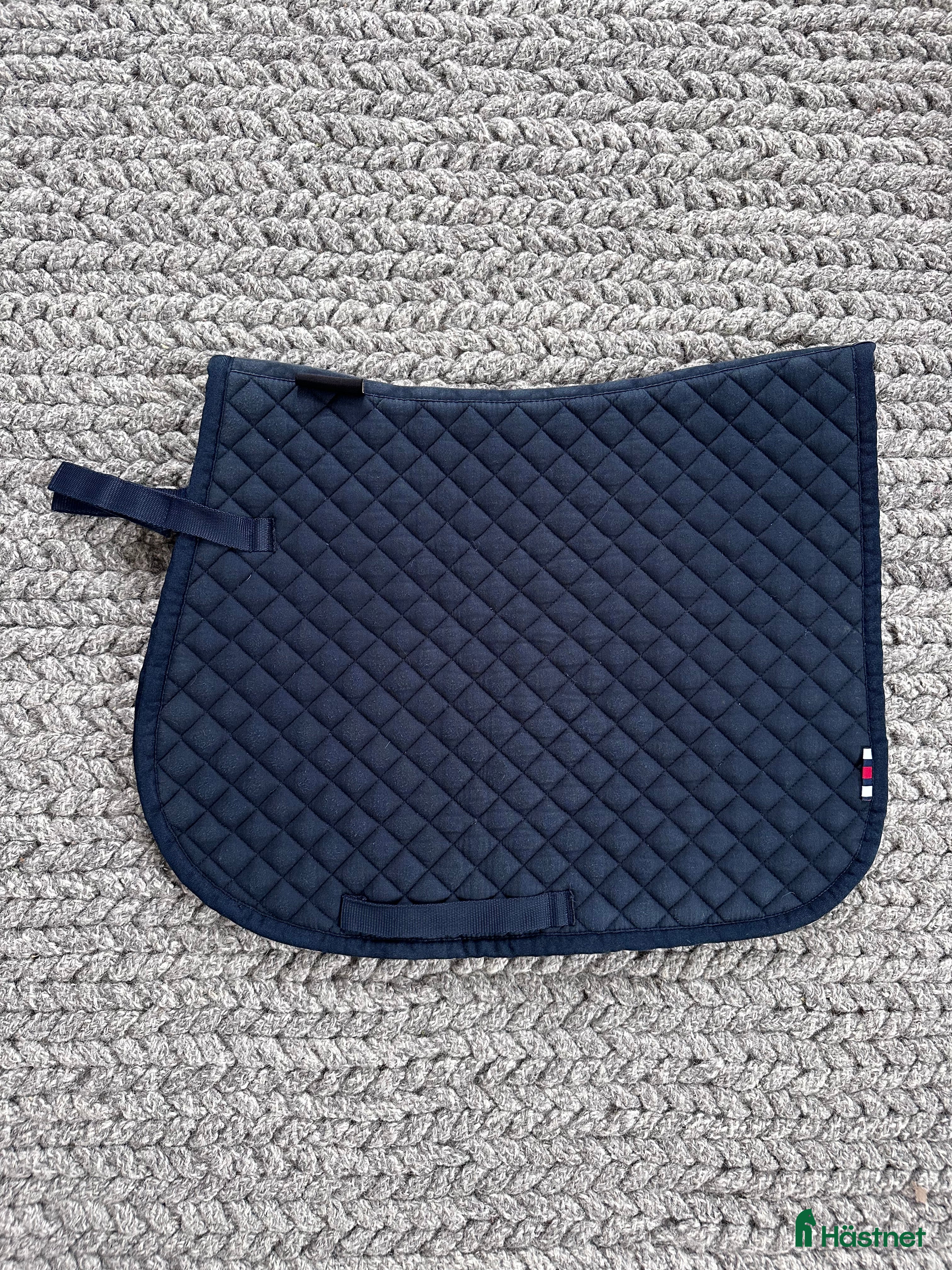 Schabrak &amp; Vojlockar hästutrustning till salu: Fairfield schabrak  i Enskede - Annons 21