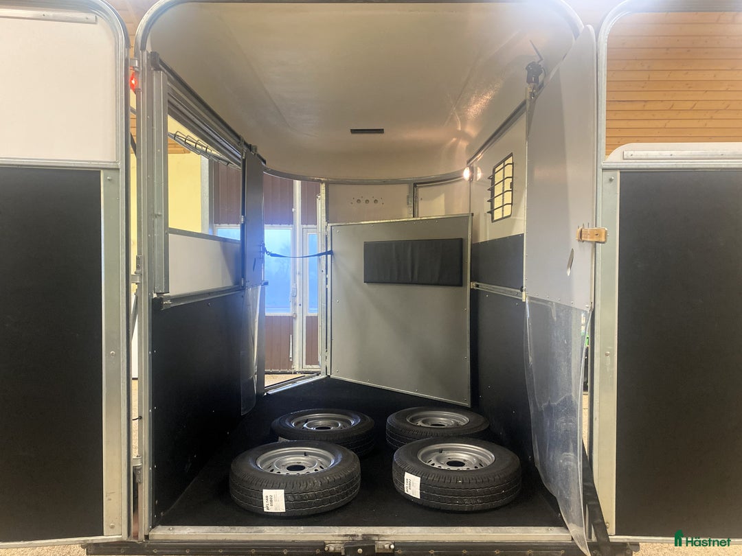 Hästtransporter  fordon & transport till salu: Oblic+2 2021 -lasta diagonalt eller stuterimodell i Kvicksund - Annons 7