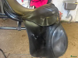 Sadlar hästutrustning till salu: Kiefer allroundsadel - Annons 1