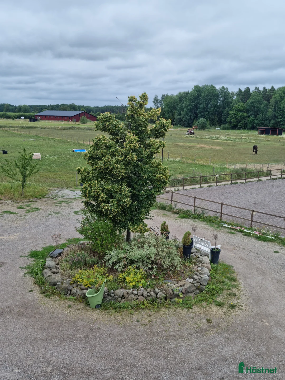  stallplats finnes: 3 lediga uteboxar i Bålsta - Annons 4