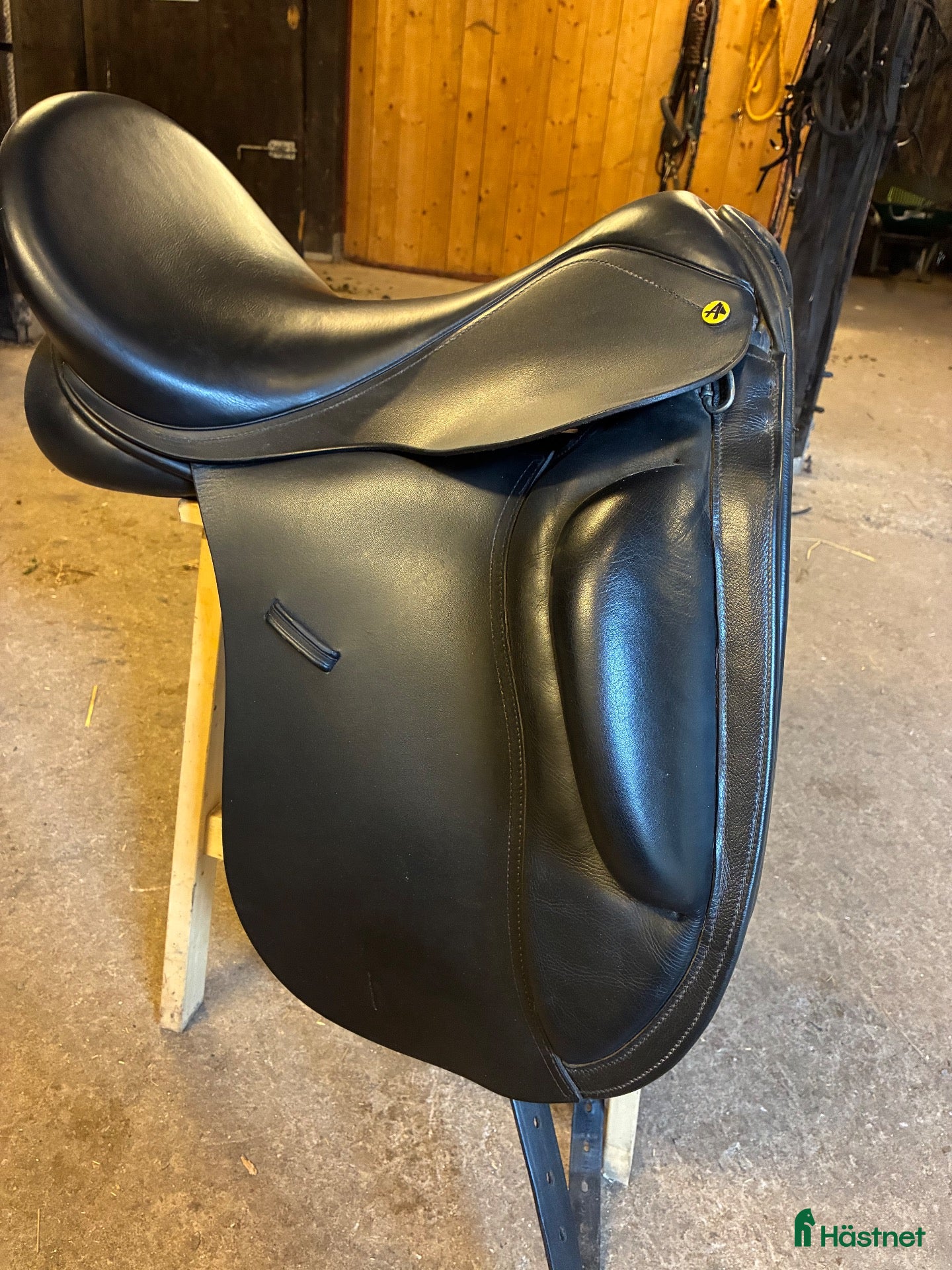 Sadlar hästutrustning Dressyr sadel Anatomica Cygnus - Annons 13