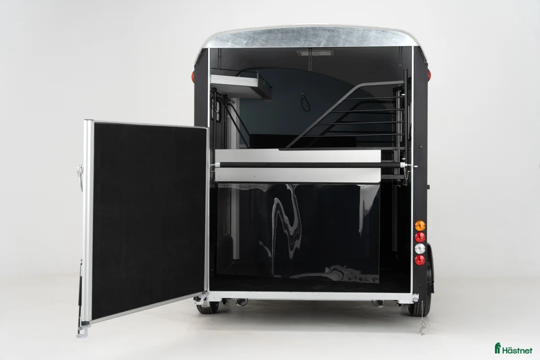 Hästtransporter  fordon & transport till salu: Cheval Liberte Maxi 3 - Annons 10