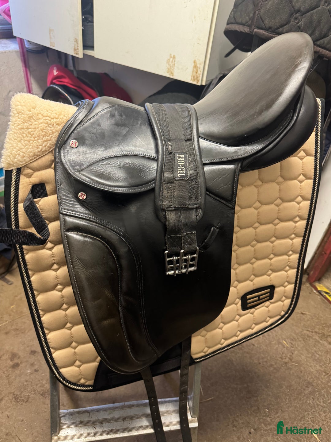 Sadlar hästutrustning till salu: Lemetex dressyrsadel  i Örebro - Annons 2