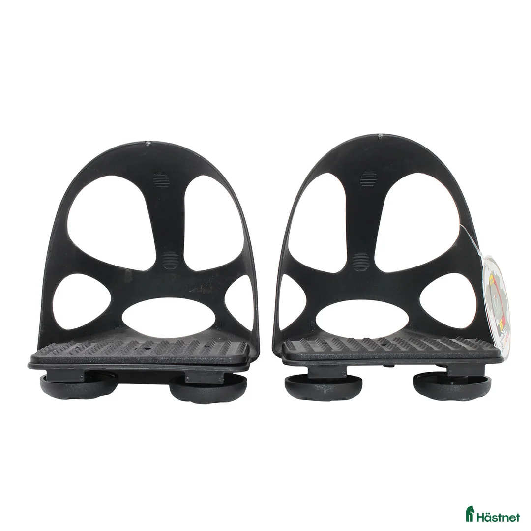 Stigbyglar hästutrustning till salu: COMPOSITI Tåskydd med stigbygelplatta - Annons 2