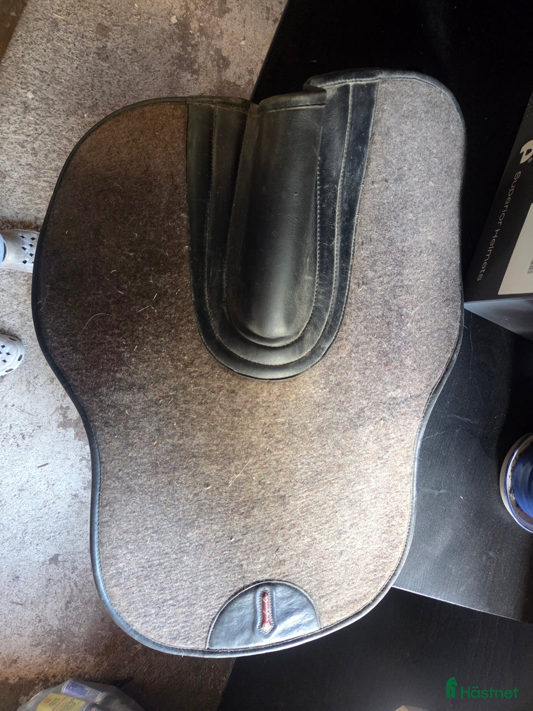 Sadeltillbehör hästutrustning till salu: Equipe filt pad i Rånäs - Annons 2