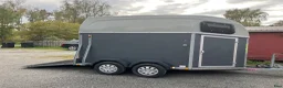 Hästtransporter  fordon & transport till salu: Böckman Duo 2017 alugolv nästan oanvänd  i Sigtuna - Annons 1