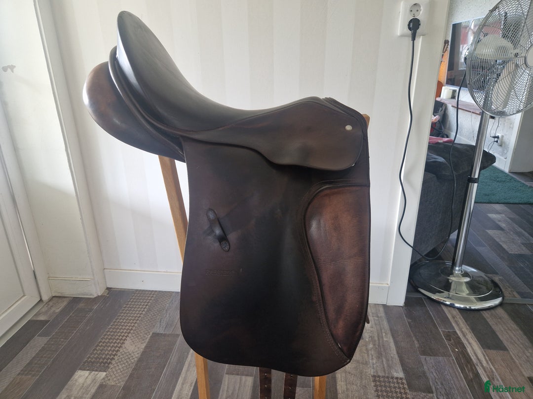 Sadlar hästutrustning till salu: Passier optimum i Veddige - Annons 1