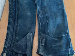 Övrig Ryttarutrustning ryttarutrustning till salu: Short chaps - Annons 1