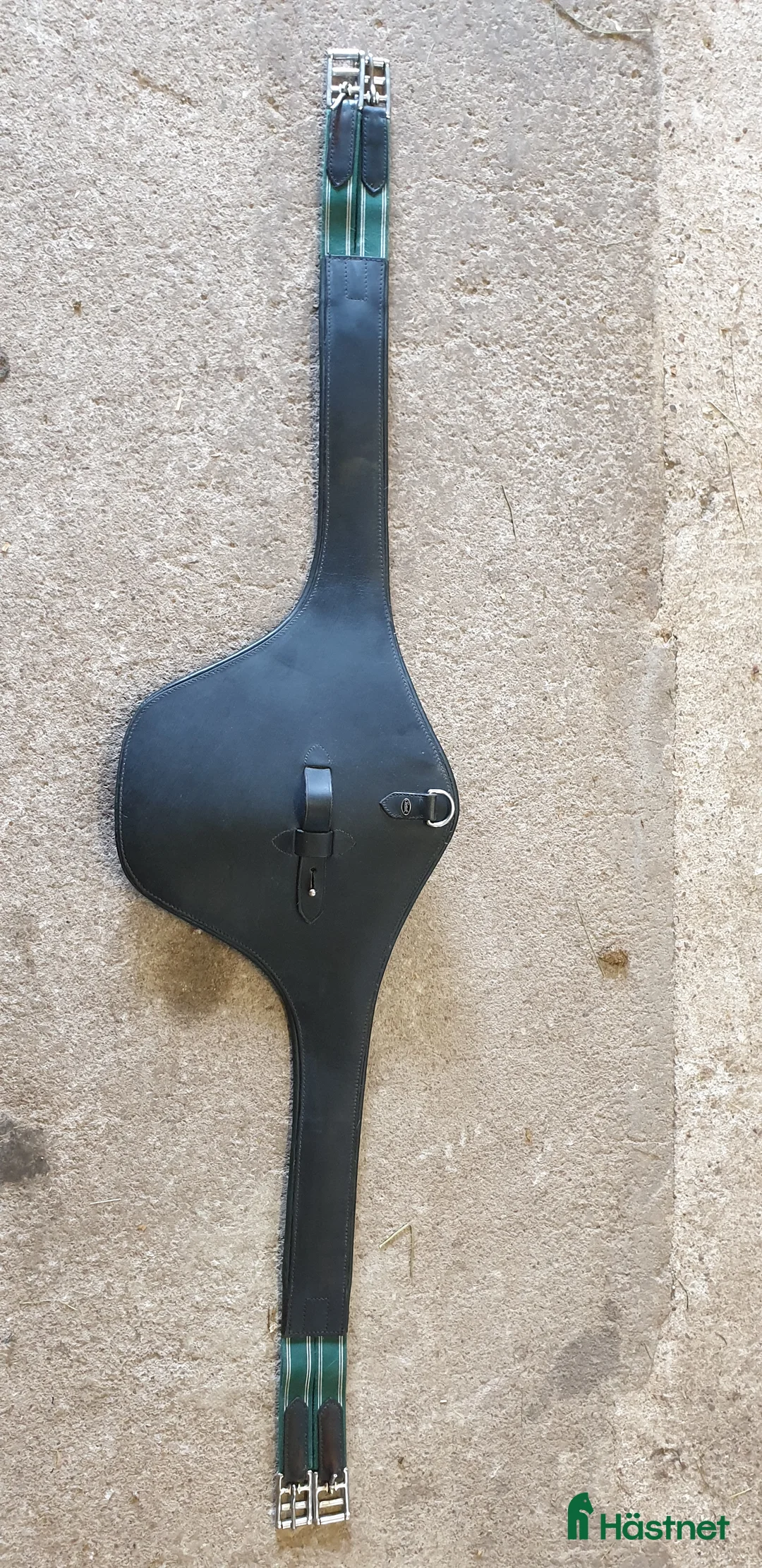 Sadeltillbehör hästutrustning till salu: Hoppgjord/Magplatta - Annons 1