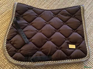 Schabrak & Vojlockar hästutrustning Brunt es schabrak i Lidingö - Annons 23