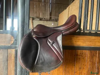 Sadlar hästutrustning Hoppsadel från Equiline - Annons 2