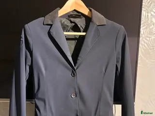 Jackor & Kavajer ryttarutrustning till salu: Cavalleria Toscana kavaj - Annons 2