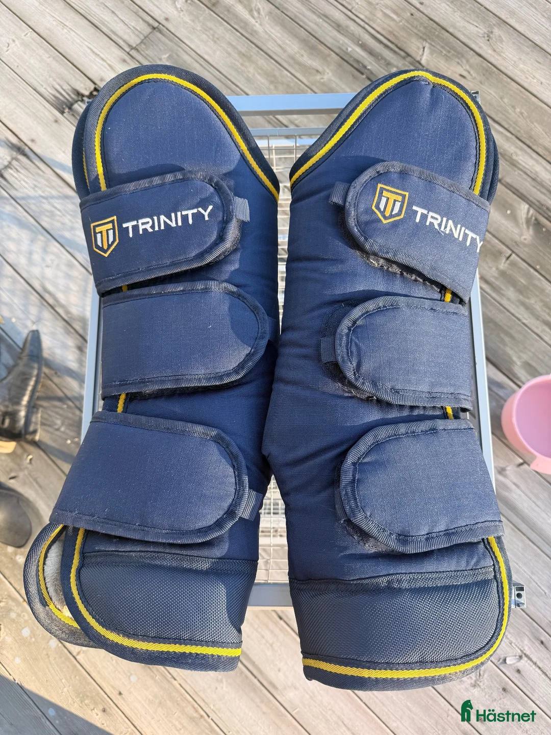Benskydd hästutrustning till salu: Trinity transportskydd ponny💗 - Annons 2