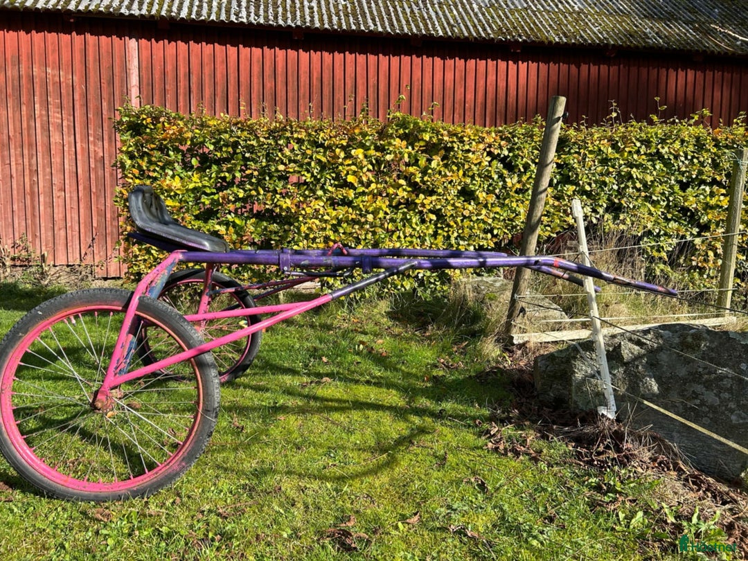 Körsulkys körning till salu: Travsulky a ponny  i Eket - Annons 2