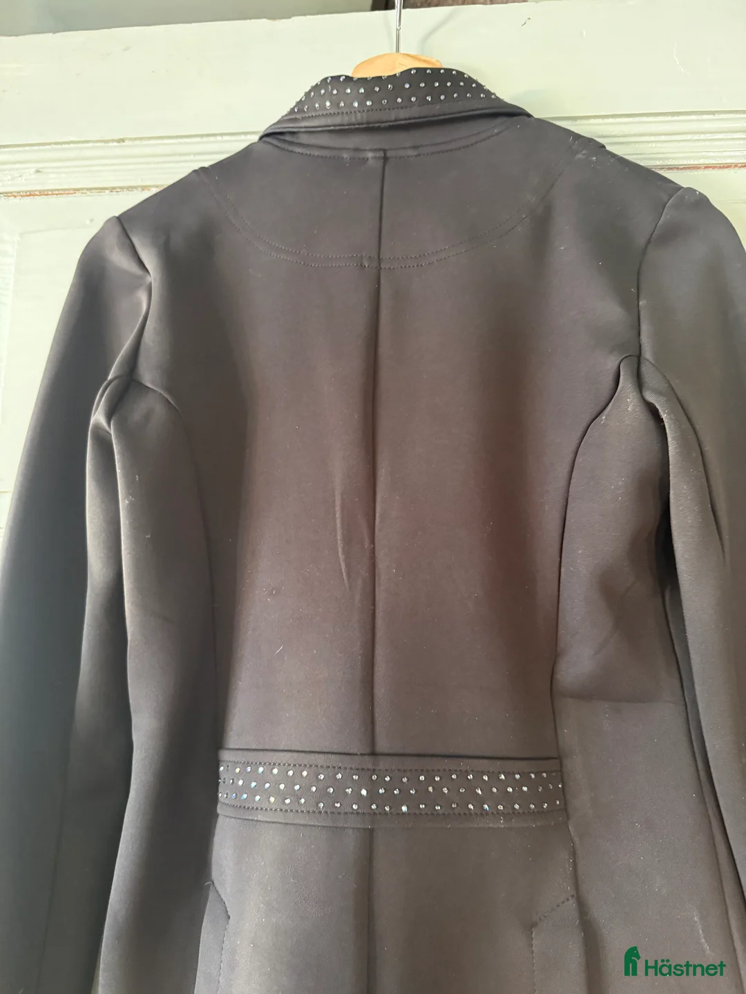 Jackor & Kavajer ryttarutrustning till salu: Frakett stl 34 - Annons 3