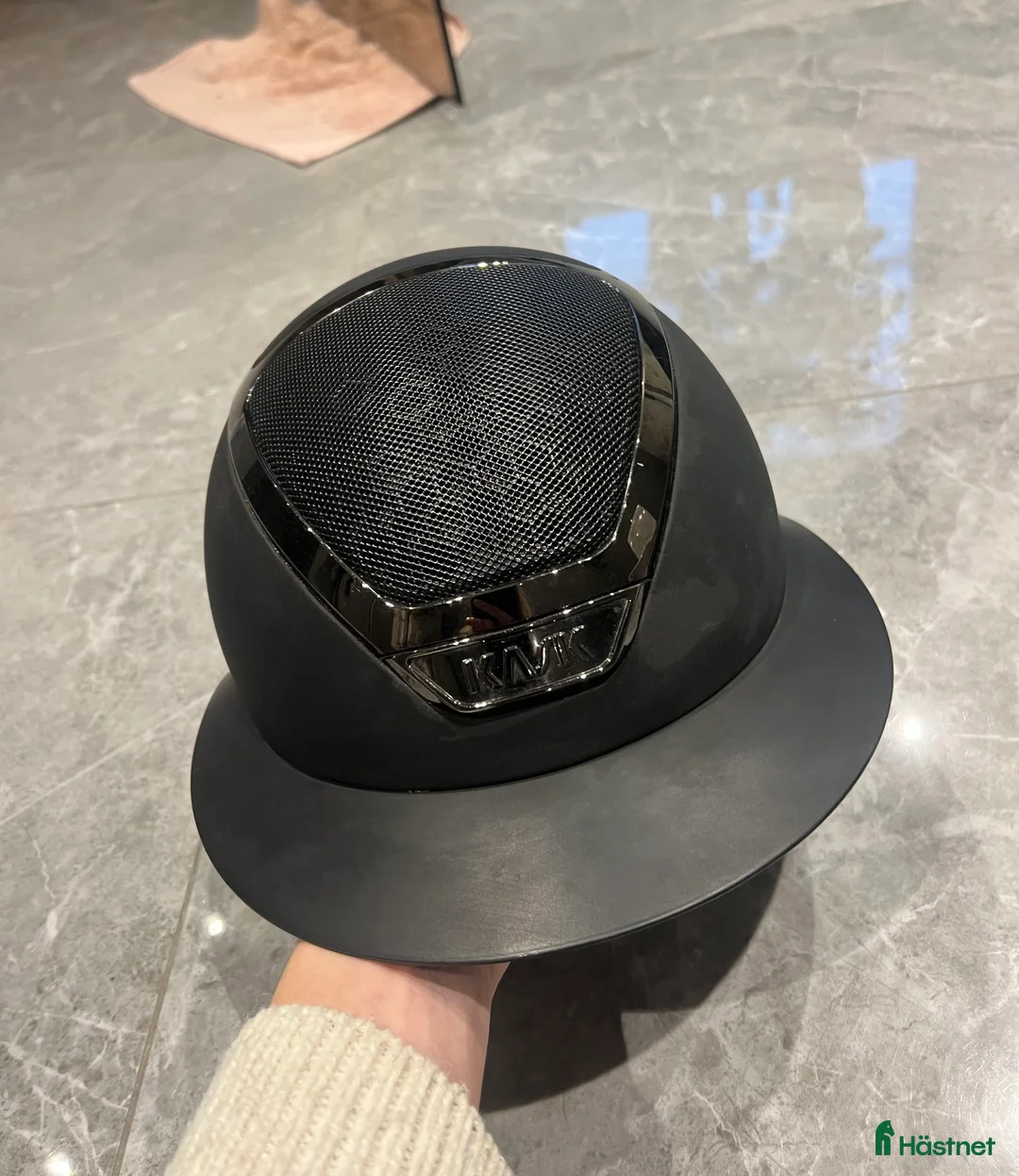 Hjälmar ryttarutrustning till salu: Kask star lady crome black i Lammhult - Annons 1