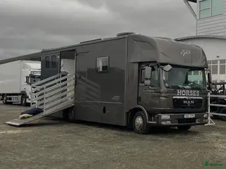 Hästlastbilar fordon & transport till salu: Smidig hästlastbil 3-4 hästar - Annons 2
